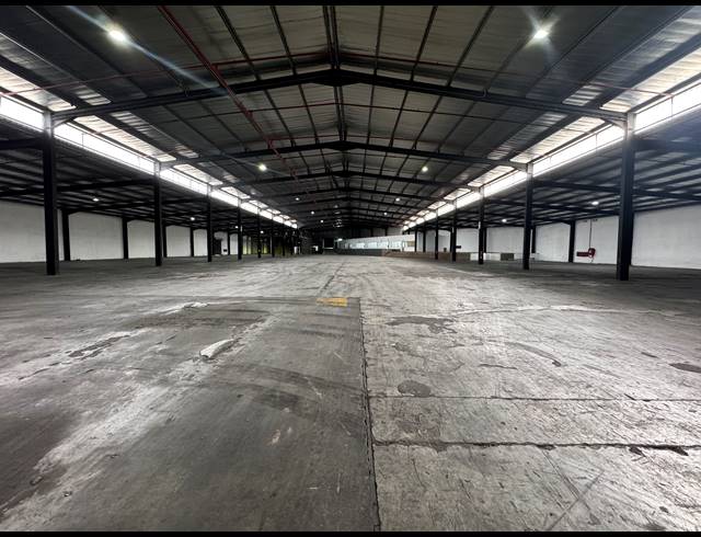 7,500M² WAREHOUSE TO LET IN MPUMALANGA